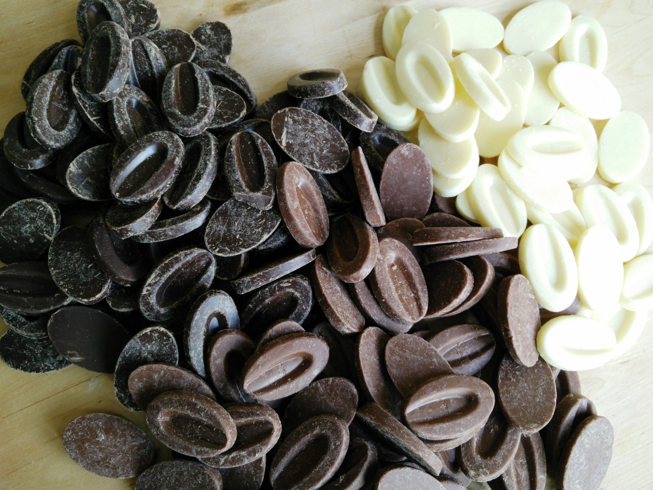 Fèves Ivoire Chocolat Blanc 35% de Couverture Doux & Onctueux